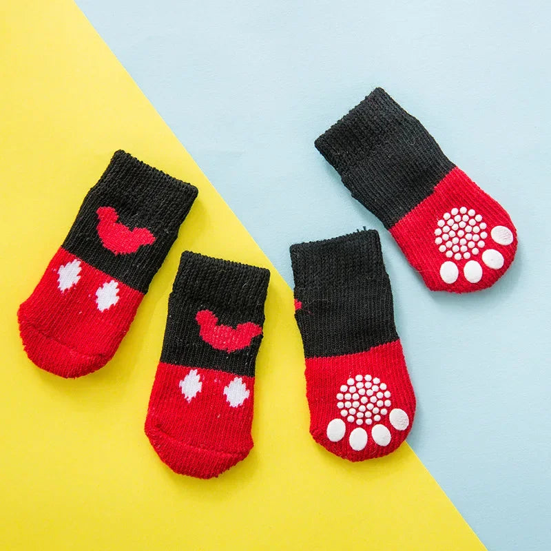 4Pcs Cute Pet Dog Socks with Print Anti-Slip Cats Puppy Shoes Paw Protector Products for Small Breeds Spitz York Dogs Chihuahua